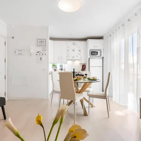 Апартаменты 205 Cristianos By The Beach, Center, Wifi Ac Арона